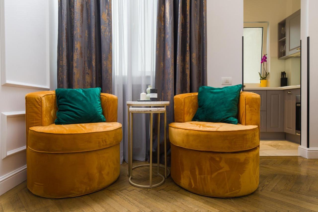 Bucharest Central Apartment Inter Luaran gambar
